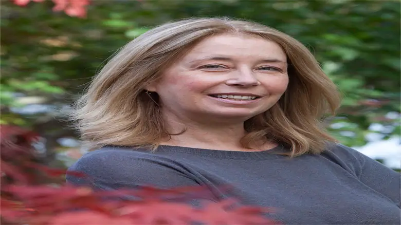 Elena Ruehr-Composer-Elena Ruehr: Η Σύγχρονη Φωνή της Αμερικανικής Κλασικής Μουσικής