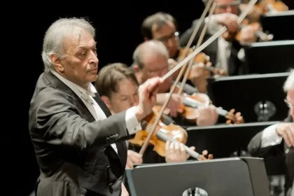 Ορχήστρα παίζει το Béla Bartók: The Miraculous Mandarin