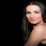 Φωτογραφία της Myrsini Margariti. Apparition: Η Λυρική «Οπτασία» της Μαριώς Φωσκαρίνα-Δαμασκηνού και η Συγκλονιστική Ερμηνεία της Μυρσίνης Μαργαρίτη (Myrsini Margariti)