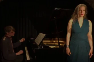 Arnold Schoenberg: Erwartung, op. 17 – Το Εξπρεσιονιστικό Ψυχόδραμα στην Κλασική Μουσική 20ού Αιώνα 20 Arnold Schoenberg: Erwartung, op. 17 – Το Εξπρεσιονιστικό Ψυχόδραμα στην Κλασική Μουσική 20ού Αιώνα