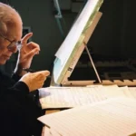 Elliott Carter: Η διαρκής κίνηση στο Allegro Scorrevole και η κλασική μουσική του 20ού αιώνα